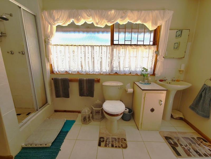 3 Bedroom Property for Sale in Dana Bay Western Cape